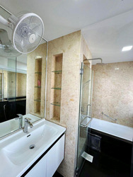 Grandeur 8 (D20), Condominium #548585681